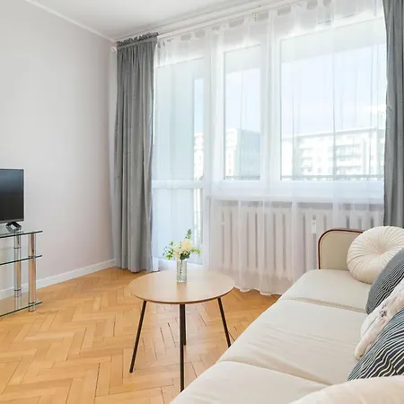 Spacious Burzynskiego In With Parking By Renters شقة *